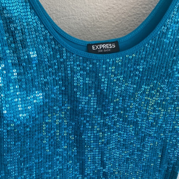 Sparkly blue tank top - Picture 8 of 8